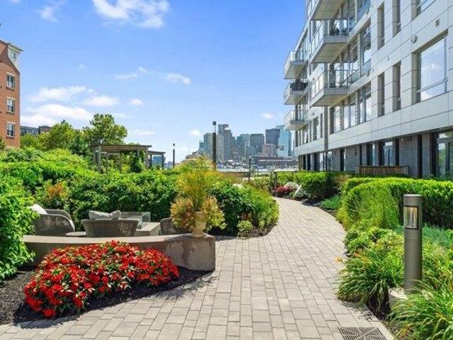 Condo for sale in Boston, Massachusetts