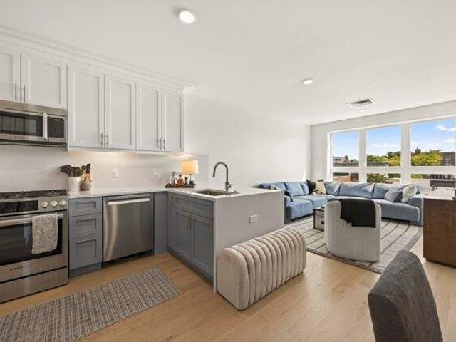 Condo for sale in Central Square, Boston