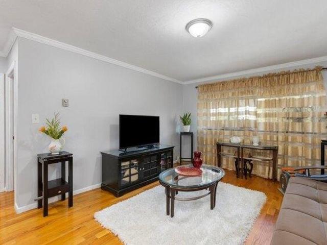 Condo for sale in Clarendon Hills, Boston
