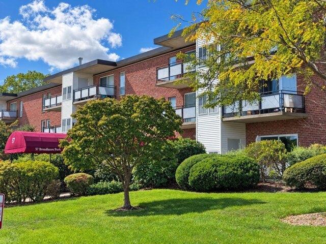 Condo for sale in West Roxbury, Boston