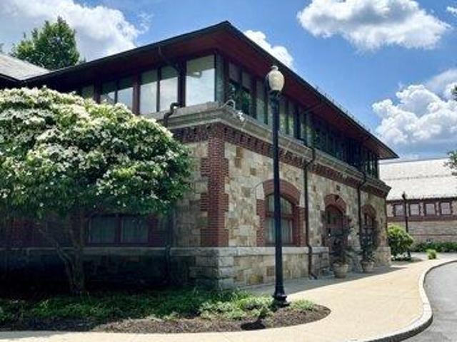 Condo for sale in Cleveland Circle, Boston