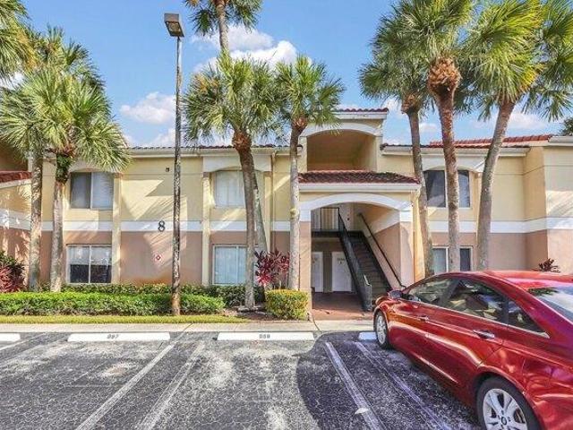 Condo for sale in Boynton Beach, Florida