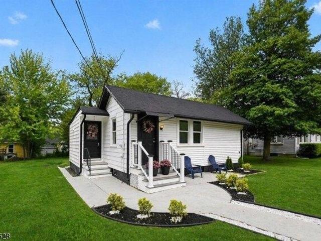 House for sale in Deerfield Street, New Jersey