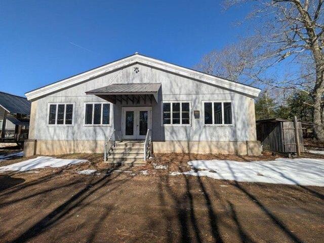 House for sale in Bristol, Maine
