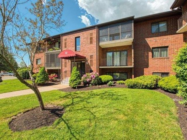 Condo for sale in Fairway Oaks Condominiums, Brockton