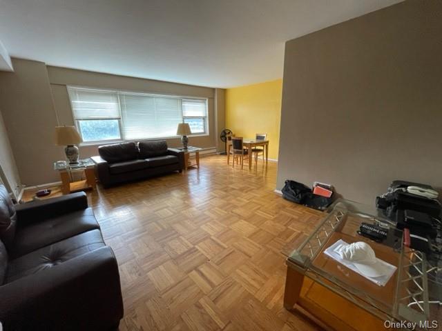Apartment for sale in The Bronx, Arverne