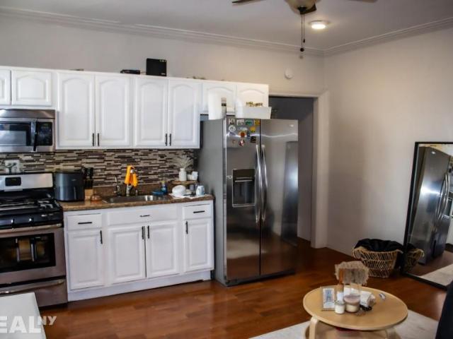 Apartment for sale in The Bronx, Arverne