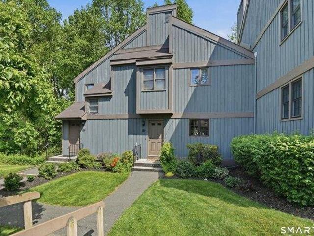Condo for sale in Brookfield, Connecticut