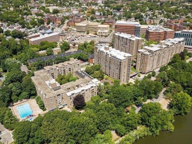 Condo for sale in Brookline