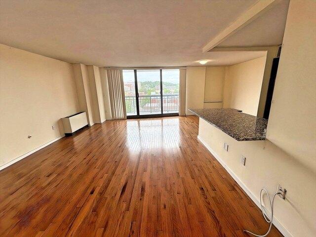 Condo for sale in Brookline