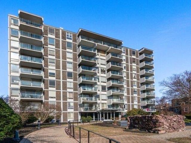 Condo for sale in Brookline