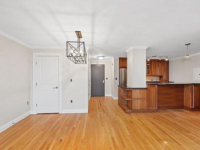 Condo for sale in Brookline