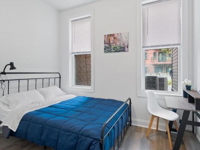Room for rent in Arverne, New York