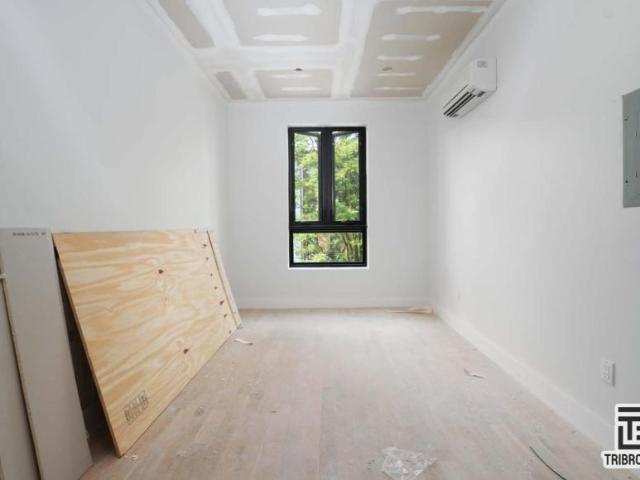 Apartment for rent in Arverne, New York