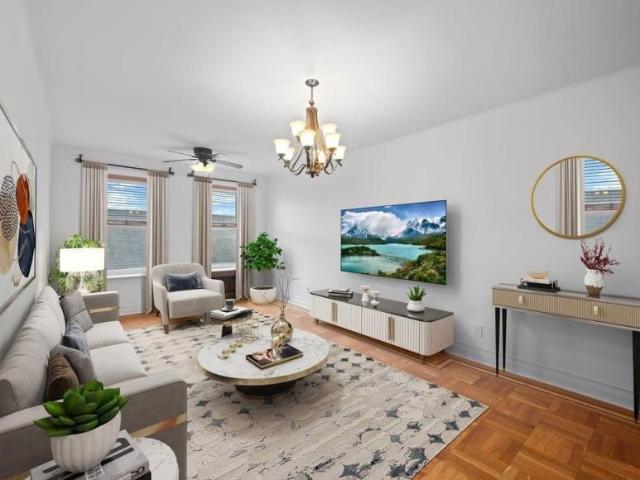 Apartment for sale in Arverne, New York