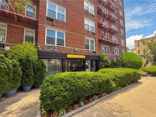 Apartment for sale in Kings County, New York