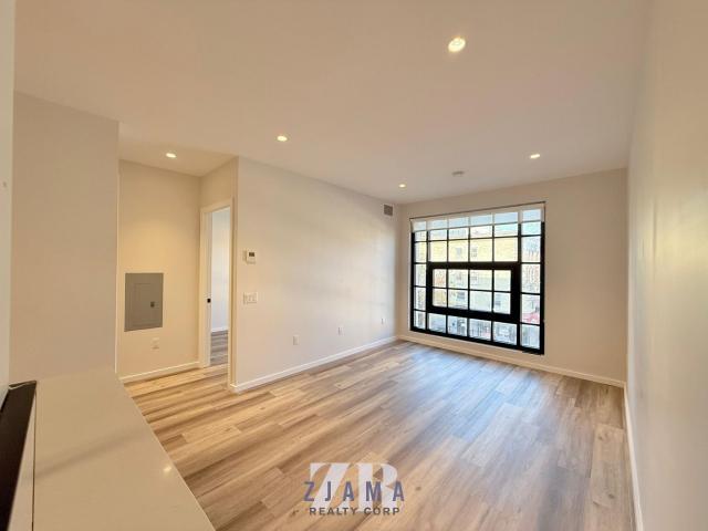 Apartment for rent in Arverne, New York