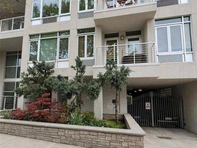Condo for sale in Arverne, New York
