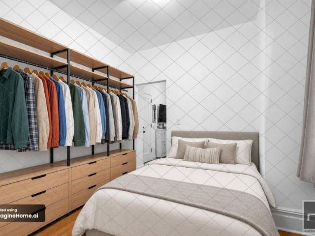 Apartment for sale in Arverne, New York