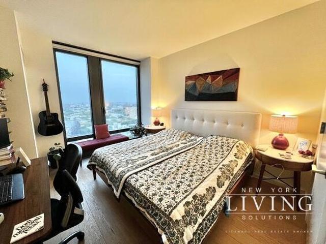 Apartment for rent in Arverne, New York