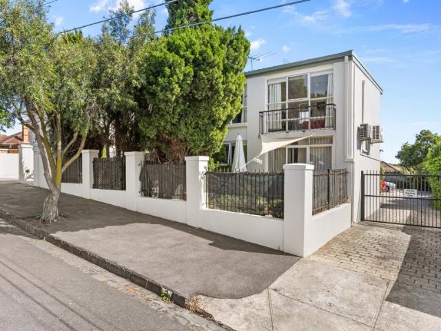 Apartment for sale in Camerons Creek, Victoria
