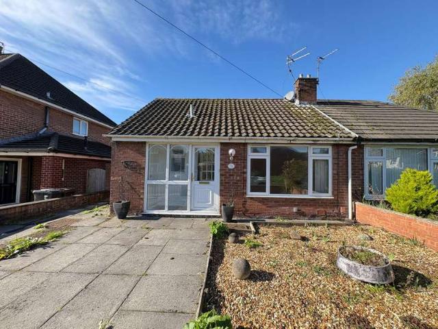 Bungalow for sale in London Borough of Ealing, Greater London