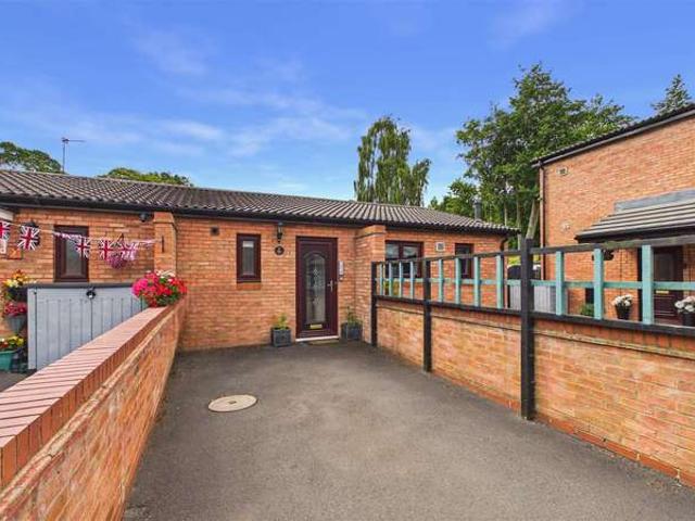 Bungalow for sale in Northfield Green, Tyne And Wear