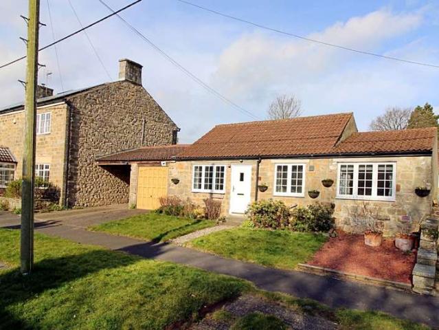 Bungalow for rent in Carthorpe, North Yorkshire