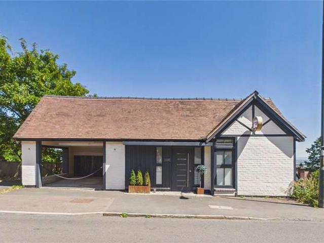 Bungalow for sale in Forthampton, Worcestershire
