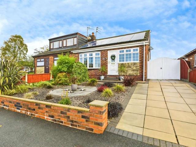 Bungalow for sale in Billinge, St Helens