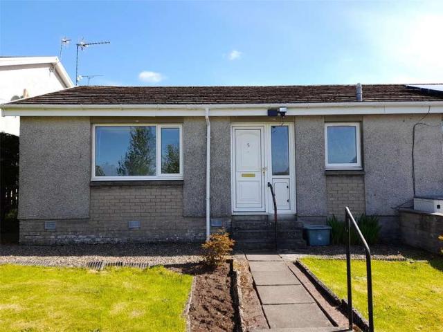 Bungalow for rent in Dunblane, Scotland