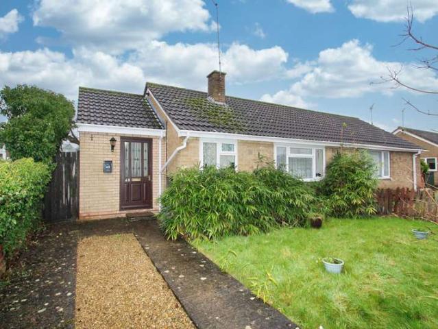 Bungalow for sale in Middleton, North Northamptonshire
