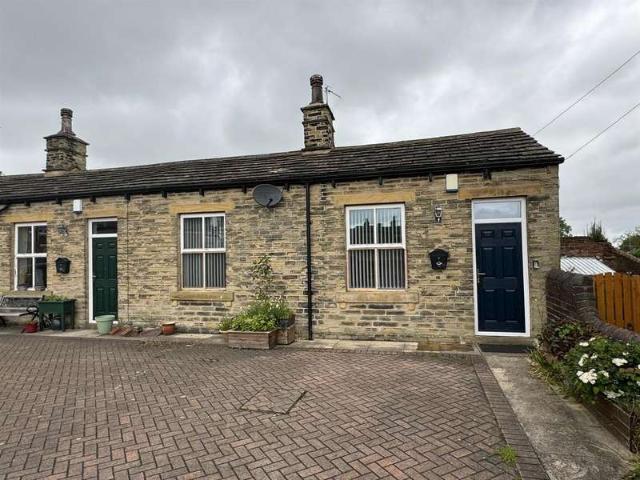 Bungalow for rent in West Yorkshire