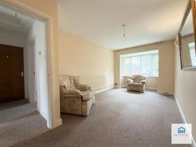 Bungalow for rent in Oadby, Leicestershire