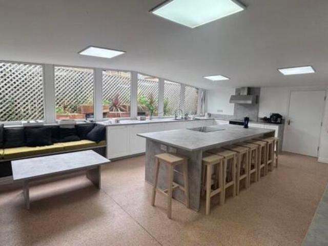 Bungalow for rent in Newcastle Upon Tyne