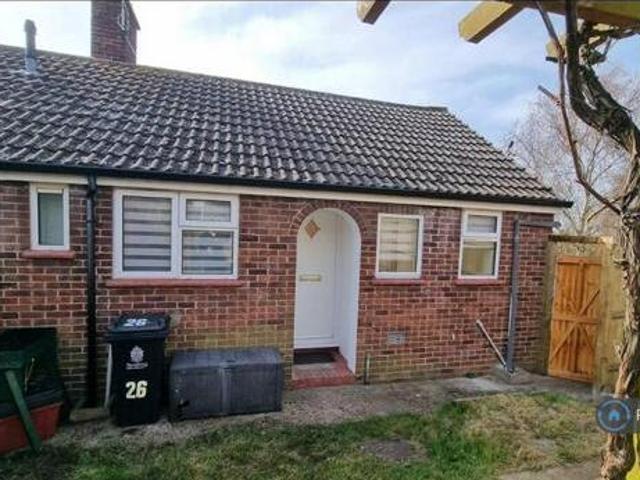 House for rent in Frinton and Walton, Dale Hill