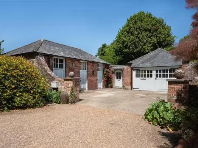 House for rent in Baswich, Staffordshire