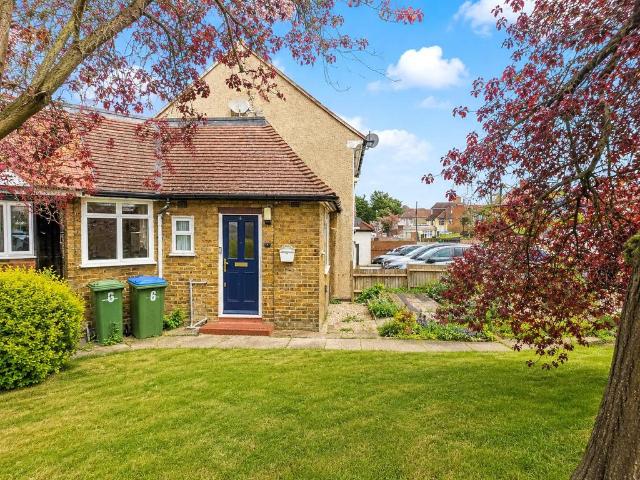 Bungalow for sale in Kidbrooke, Greater London