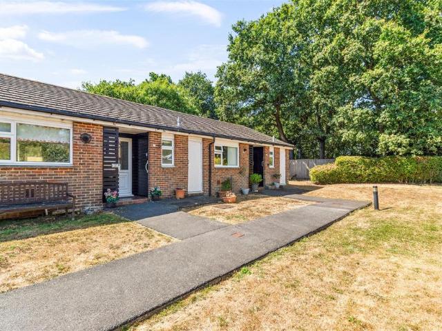 Bungalow for sale in Polegate, Cross In Hand