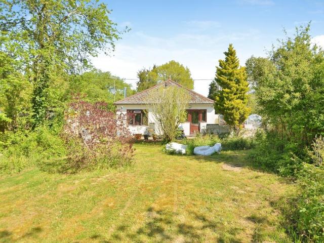Bungalow for sale in Bridgefield, Kent
