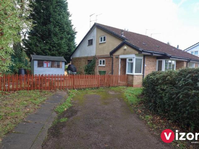 Bungalow for sale in Webheath, Redditch