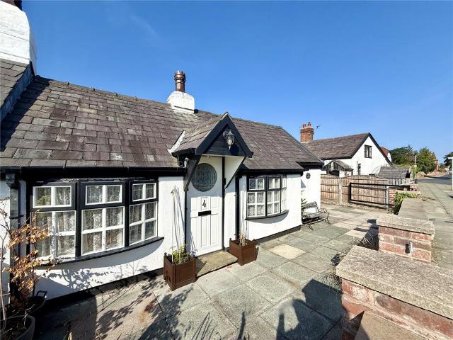 Bungalow for sale in High Park, Southport