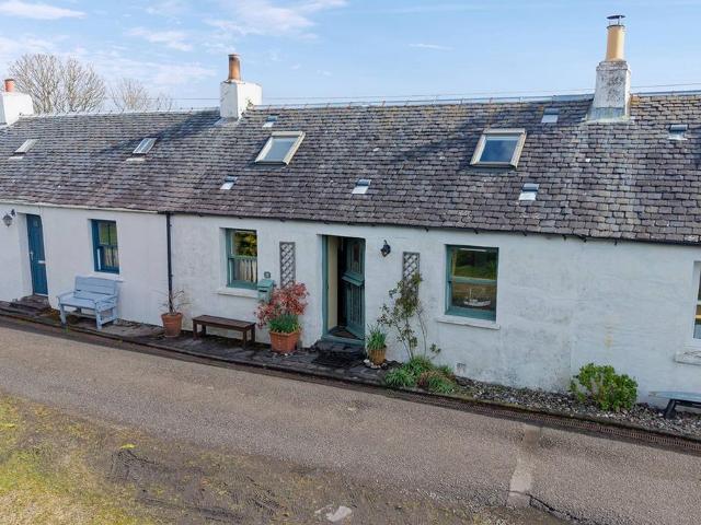 Bungalow for sale in Toberonochy, Scotland
