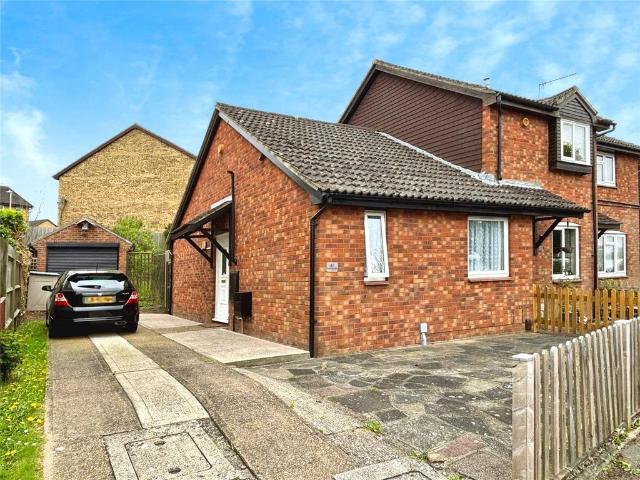 Bungalow for sale in Sherwood, Sandown Park