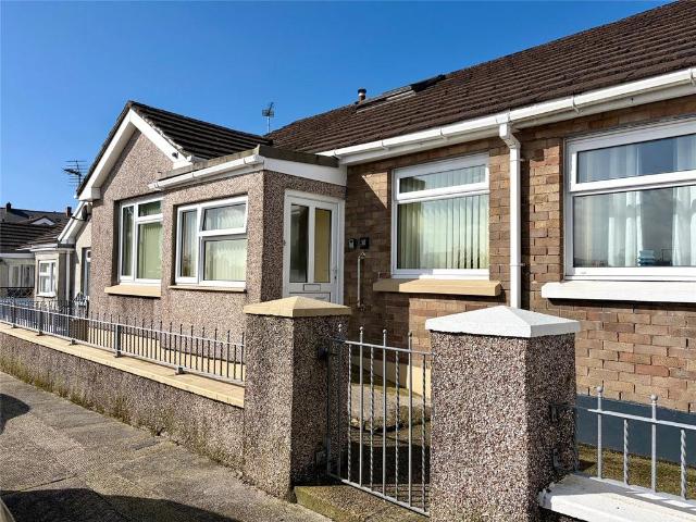 Bungalow for sale in Neyland, Wales