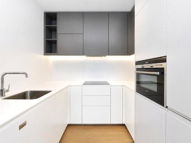 Bungalow for sale in King's Cross, Greater London