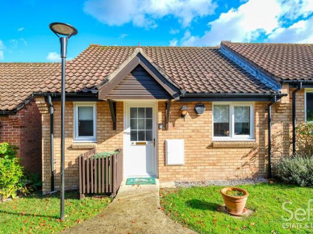 Bungalow for sale in Thorpe St Andrew, Broadland