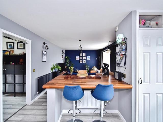 Bungalow for sale in Chatham