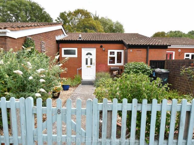 Bungalow for sale in Holbrook, Gosport