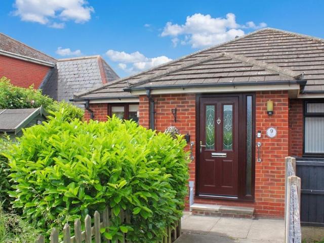 Bungalow for sale in Broughton, North Lincolnshire